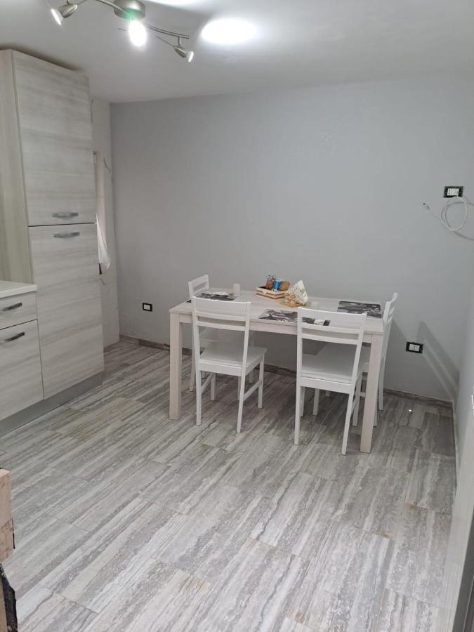 Casa Rosy Bed and Breakfast Lucera Buitenkant foto